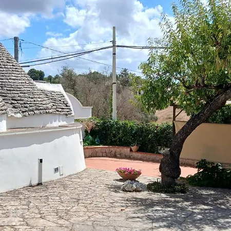 Trullo Il Corbezzolo Ferienhaus