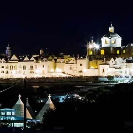 בית נופש Trullo Il Corbezzolo
